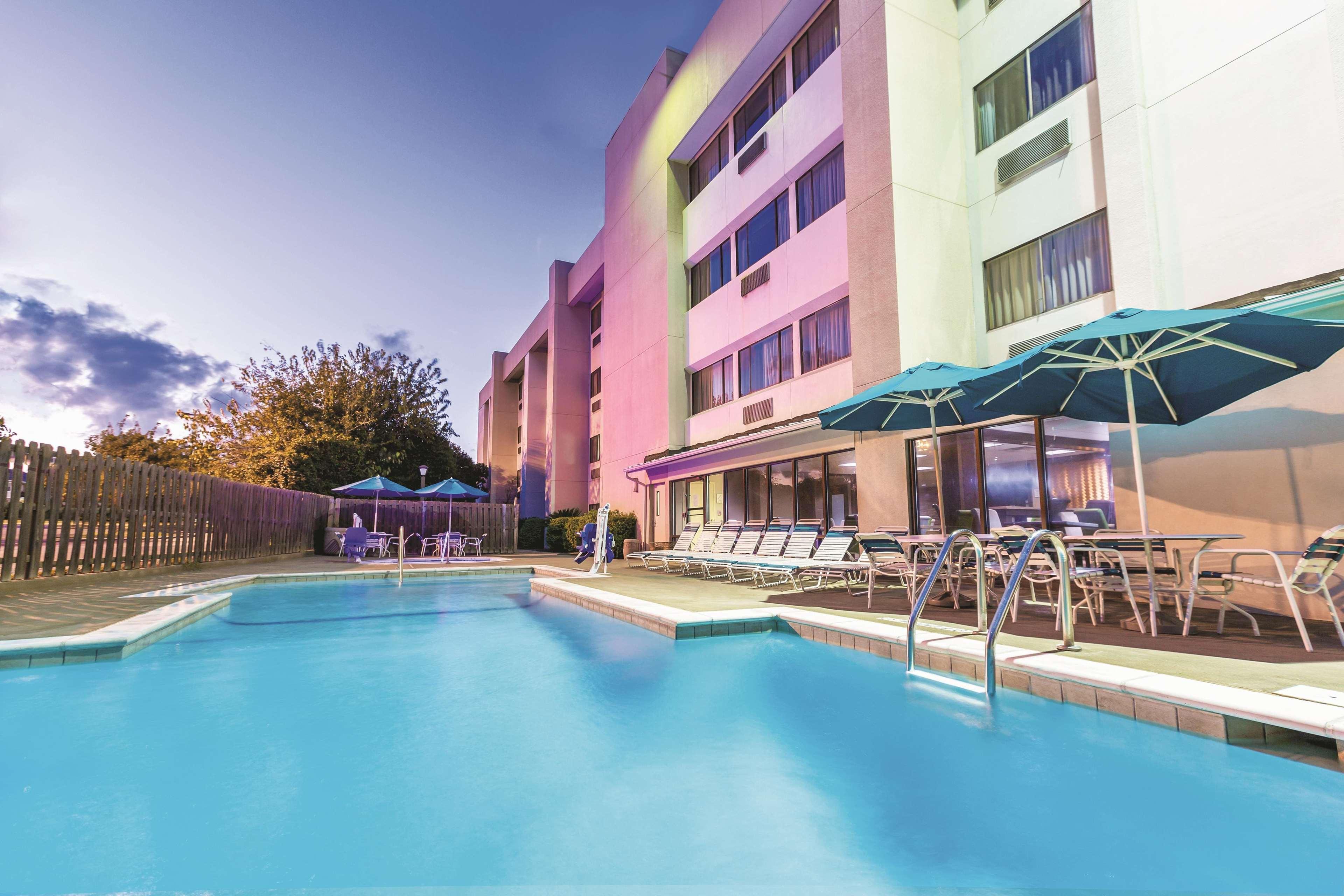 La Quinta Inn By Wyndham Austin North Exterior foto