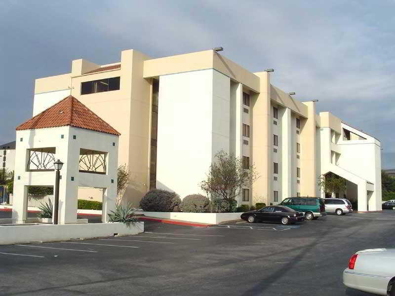 La Quinta Inn By Wyndham Austin North Exterior foto